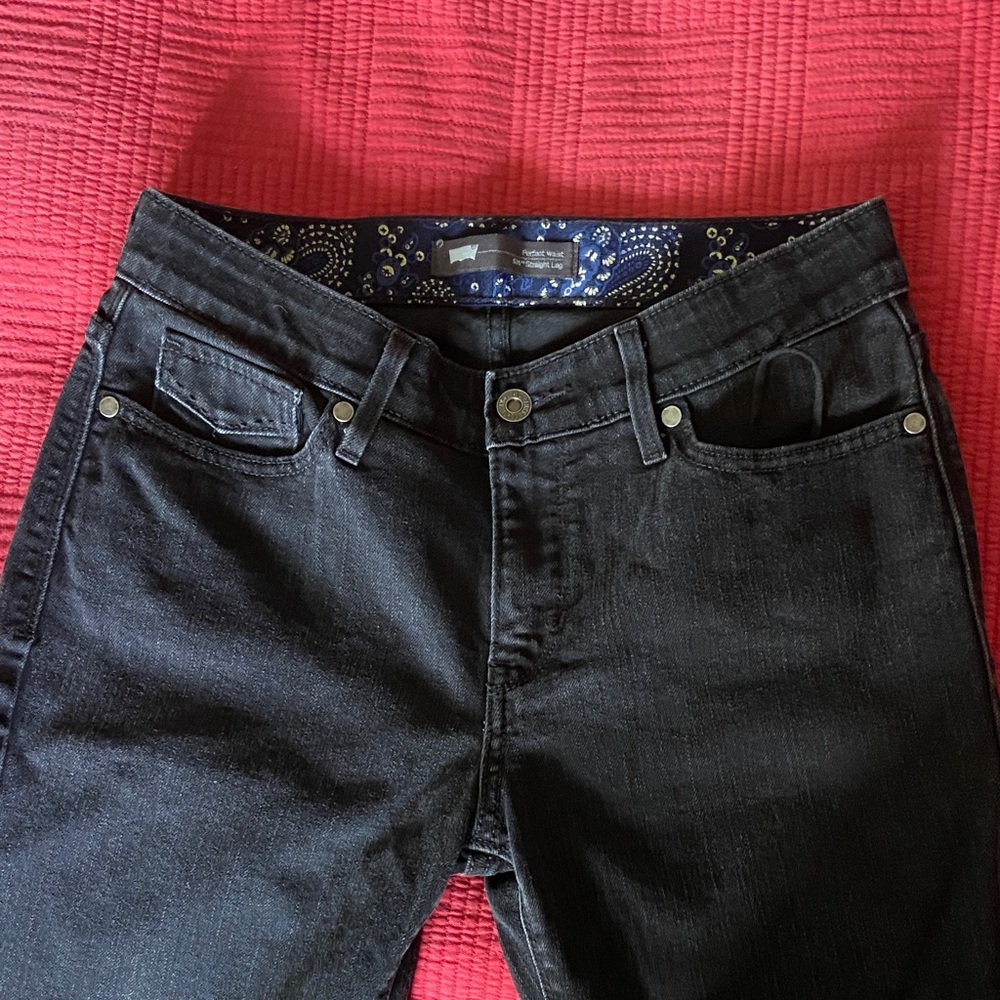 Levi's Black Straight Leg Jeans